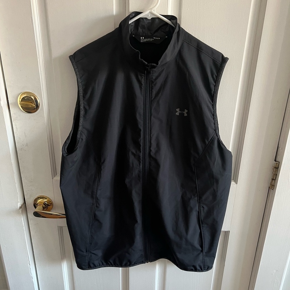 Men’s Under Armour Black Windbreaker Vest